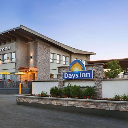 Days Inn By Wyndham Montreal East Exterior foto